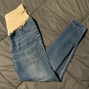 Size 12 Aglow Maternity Jeggings